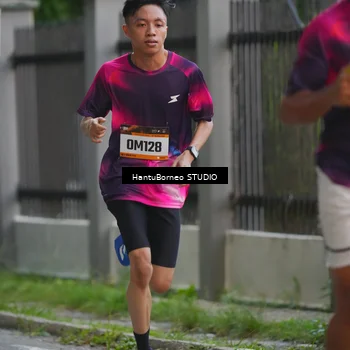 Runner Photo 9128017