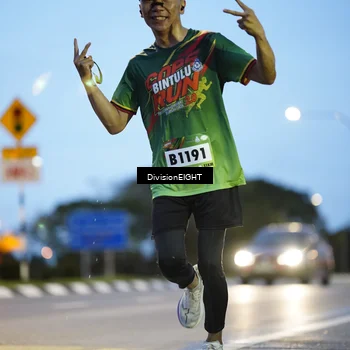 Runner Photo 9128080