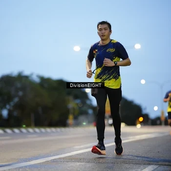 Runner Photo 9128257