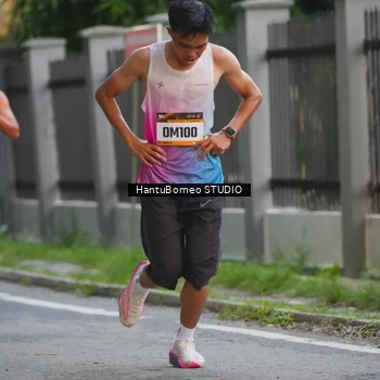 Runner Photo 9128289