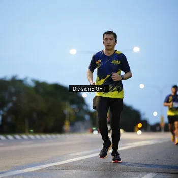 Runner Photo 9128360
