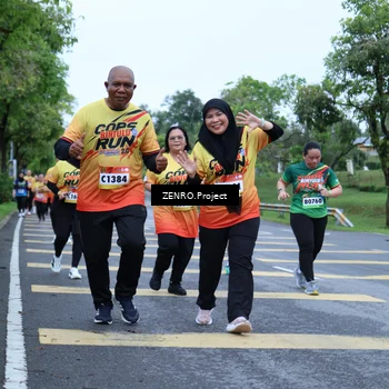Runner Photo 9128440