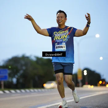 Runner Photo 9128484
