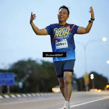 Runner Photo 9128652