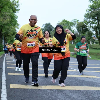 Runner Photo 9128713