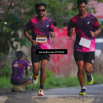 Runner Photo 9128905
