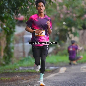 Runner Photo 9129018