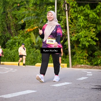 Runner Photo 9132481