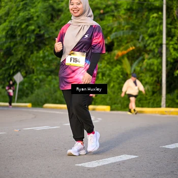 Runner Photo 9132653