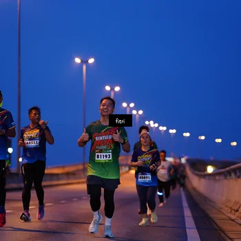 Runner Photo 9133006