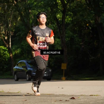 Runner Photo 9133021