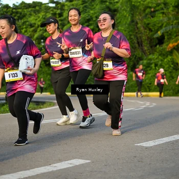 Runner Photo 9133058