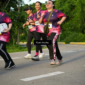 Runner Photo 9133076