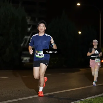 Runner Photo 9133112