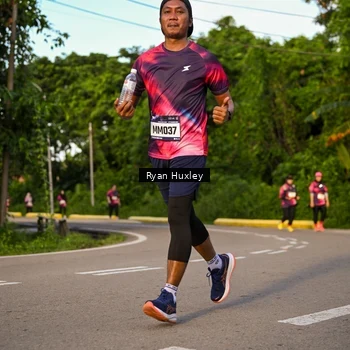 Runner Photo 9133744