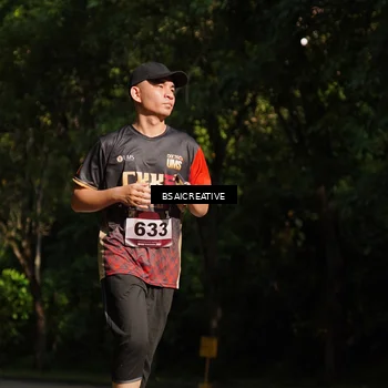 Runner Photo 9134054