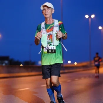 Runner Photo 9134300