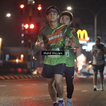 Runner Photo 9134376