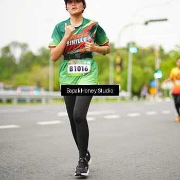 Runner Photo 9135048