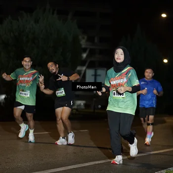 Runner Photo 9135056