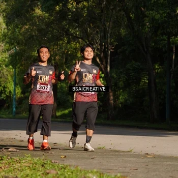 Runner Photo 9135101