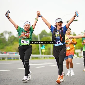 Runner Photo 9135103