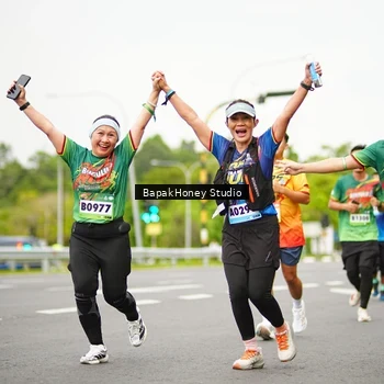 Runner Photo 9135107