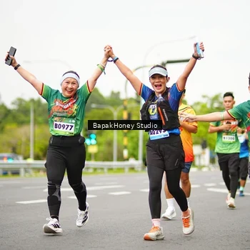Runner Photo 9135108