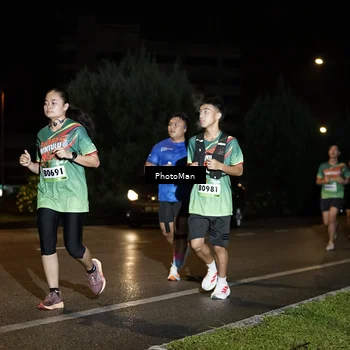 Runner Photo 9135123