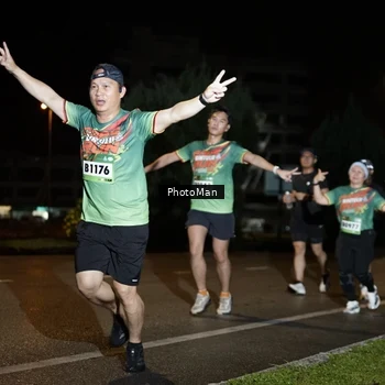Runner Photo 9135275