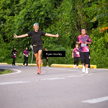 Runner Photo 9135333