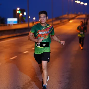 Runner Photo 9135702