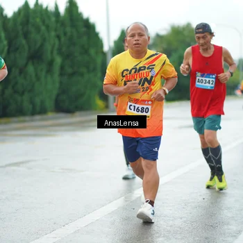 Runner Photo 9135709