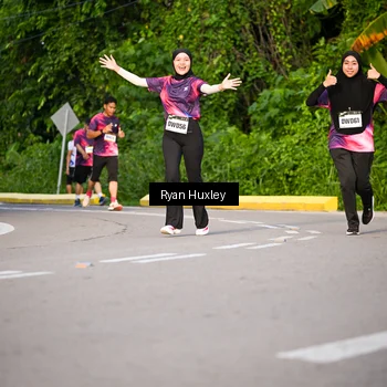 Runner Photo 9135714