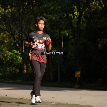 Runner Photo 9135757