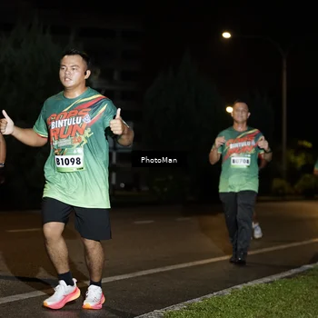 Runner Photo 9135771