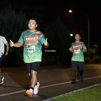 Runner Photo 9135776