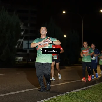 Runner Photo 9135783