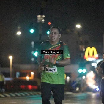Runner Photo 9135835