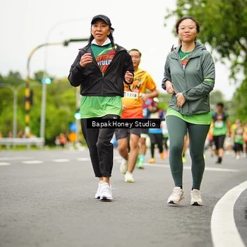 Runner Photo 9135914