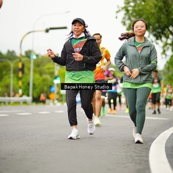 Runner Photo 9135931
