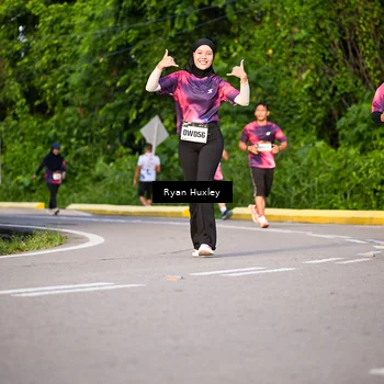 Runner Photo 9136013