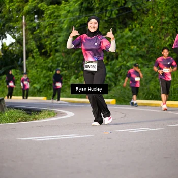 Runner Photo 9136074