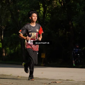 Runner Photo 9136085