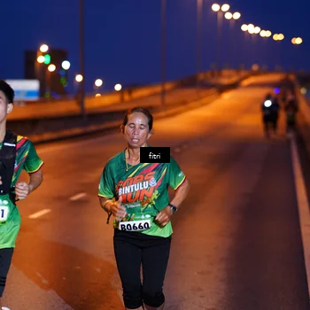 Runner Photo 9136176