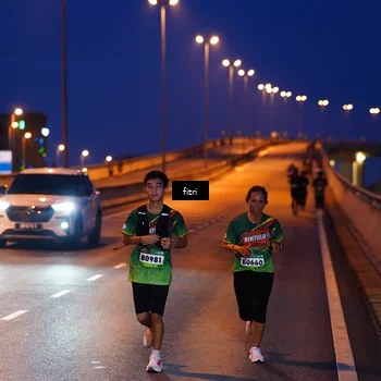 Runner Photo 9136271
