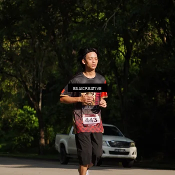 Runner Photo 9136388