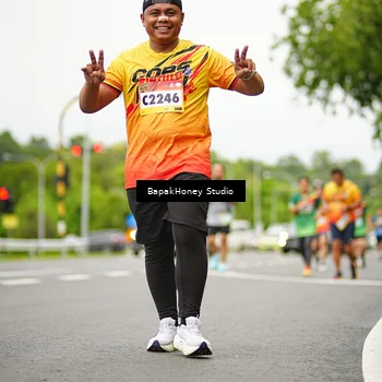 Runner Photo 9136398