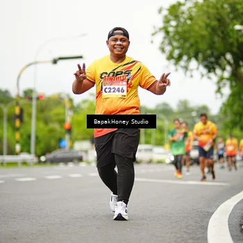 Runner Photo 9136415