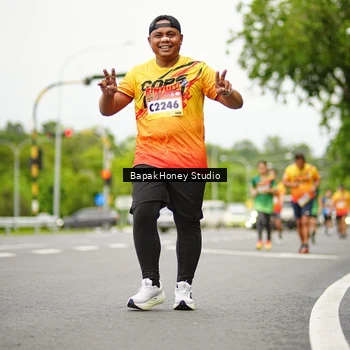 Runner Photo 9136419